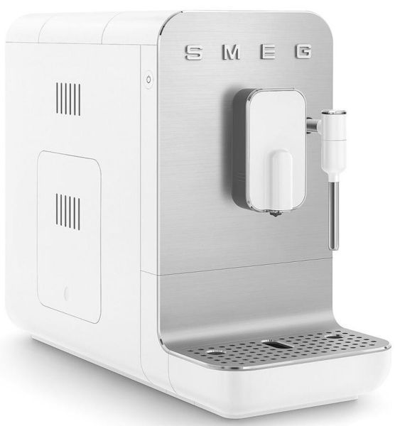 Кавомашина автоматична Smeg Coffee Machine With Steam Wand White BCC12WHMEU фото