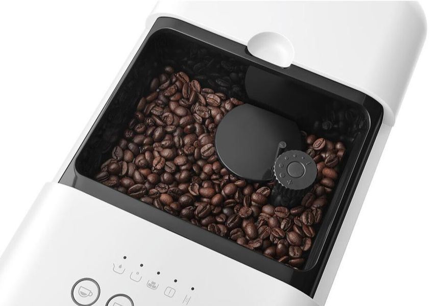 Кавомашина автоматична Smeg Coffee Machine With Steam Wand White BCC12WHMEU фото